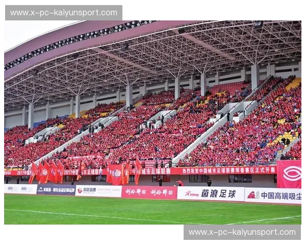 绿茵场的红蓝交响与蓝白风暴：巴萨vs马拉加，一场永不褪色的战术史诗